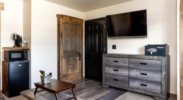 Студия The Adventure Inn Yellowstone