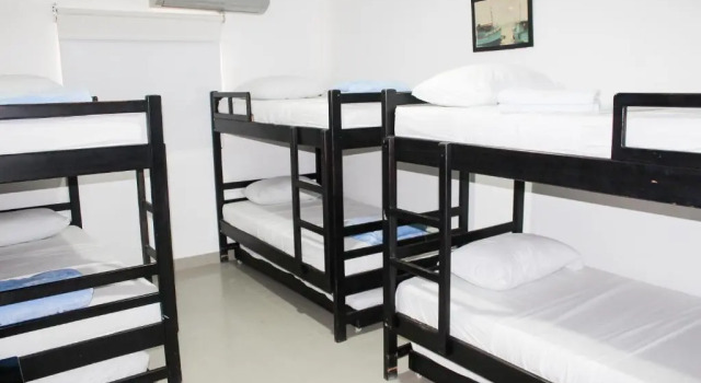 Кровать в общем номере Hostal Viña del Mar