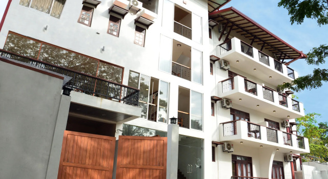 Gloria Grand Unawatuna Hotel