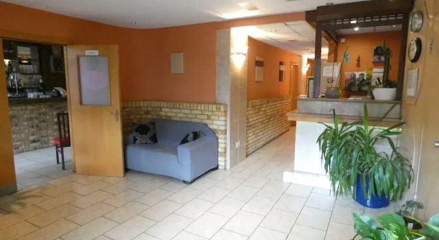 Hounslow Central Hotel, Забронировать Отель Хаунслоу Middlesex