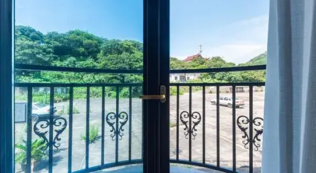 Daidaiyu Guesthouse, Prenota Hotel Hotel a Zhoushan con parcheggio, Parcheggio