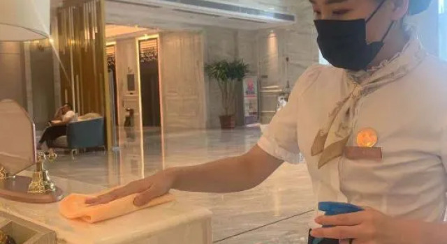 Vienna Hotel (Hejian Yanjing), Book Hotel Hoteller i Hebei med parkering, Parkering