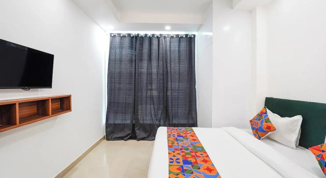 Fabhotel Ostan Stayz 15