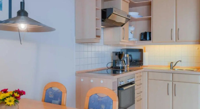 Ferienhaus Trelleborg Whg_ 2, Забронировать Отель Засниц Рюген, рядом с Галерея Рюгена