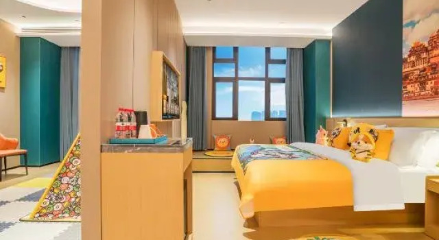 Люкс Harbor Regent Hotel