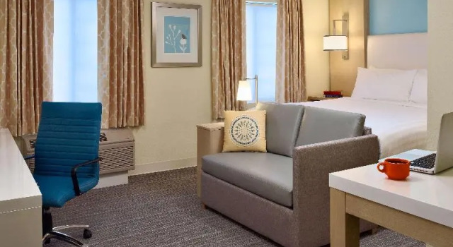Номер Standard с красивым видом из окна Sonesta ES Suites Andover Boston