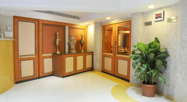 The Emerald Hotel & Executive Apartments