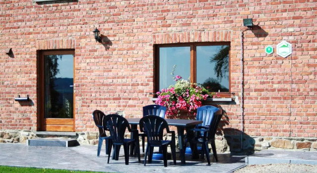 House With 3 Bedrooms in Malmedy, With Furnished Garden and Wifi, Rezervovat Hotel Hotely v Lutych s parkováním, Parkování