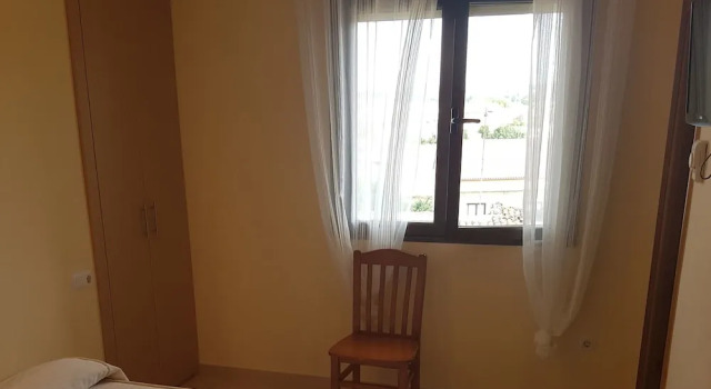 El Roble Hotel Restaurante, Забронировать Отель Табара Кастилия и Леон