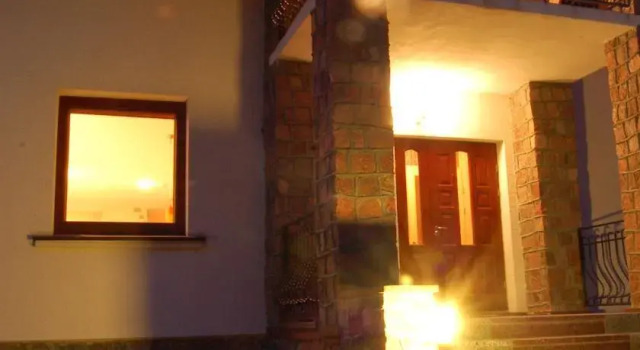 Vila Guboja, Boek Pension Palanga 