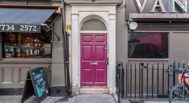 Room in Oxford Street, Забронировать Апартаменты/квартира Апартаменты Лондона, рядом с Театр St. Martins, Апартаменты/квартира