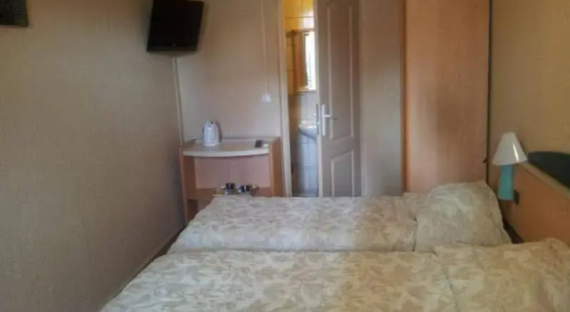 Hôtel Royal Colombes, Забронировать Отель Коломб Дефанс