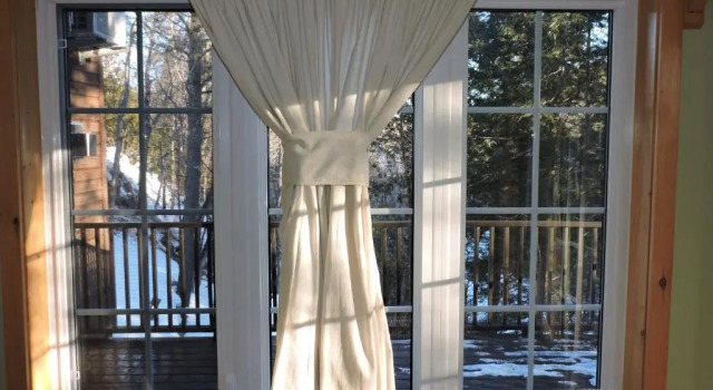 Люкс с балконом Auberge Spa & Beaux Reves