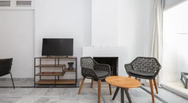 Apartment Marbella House, Забронировать Апартаменты/квартира Отели Марбелья с бассейном, рядом с Пристань Марбелья, Бассейн