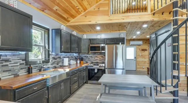 Коттедж Waterfront Home in Gravois Mills w/ Deck & Beach