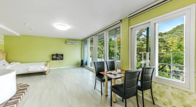 Номер Standard Gapyeong Clubviva Spa Pension