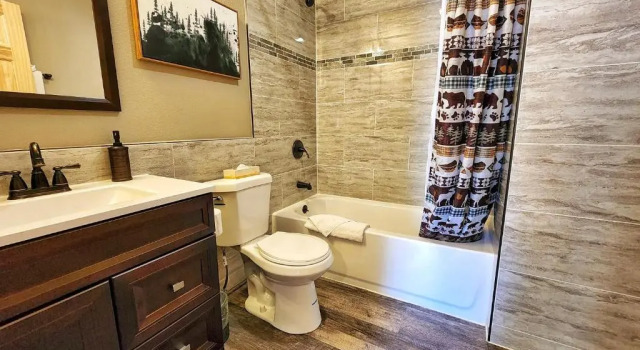 Номер Standard с 2 комнатами с видом на реку The Inn on Fall River & Fall River Cabins