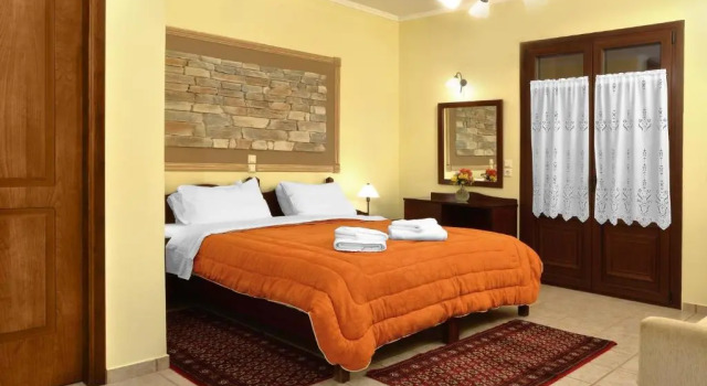 Artemis Traditional Guesthouse, Prenota Hotel Levidhion Mainalo Ski