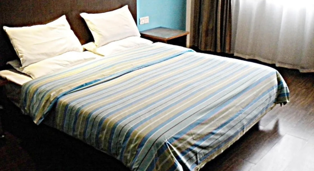 Jinjiang Metropolo Hangzhou Huanglong Wensan Road Hotel, Забронировать Отель Отели Сиху 4 звезды, 4*