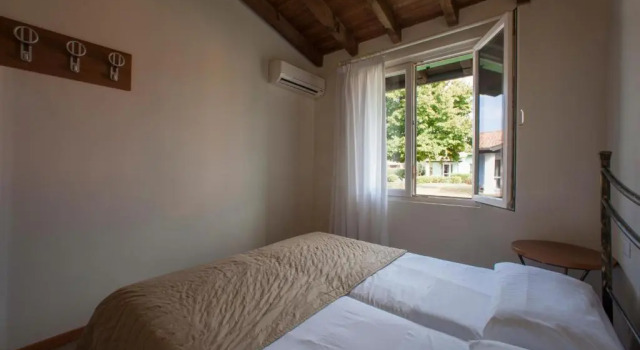 Бунгало с 2 комнатами Residence The Garda Village