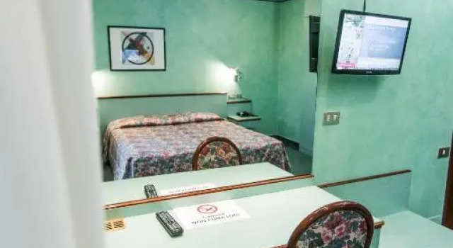 Двухместный номер Standard Le Petit Hotel
