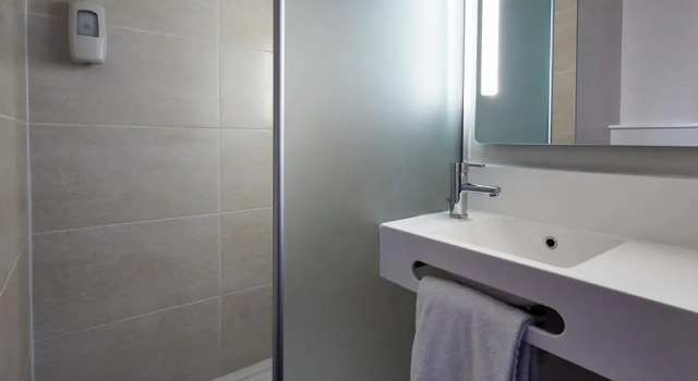 Номер Standard B&B HOTEL Valenciennes Marly