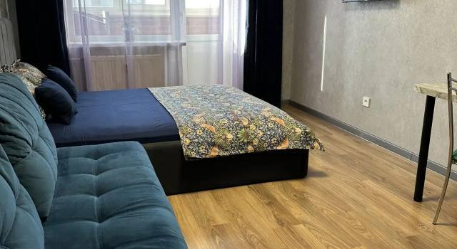 Apartments on Mikhail Petrov street 33B, Prenota Appartamento Hotel a Udmurtia con parcheggio, Parcheggio