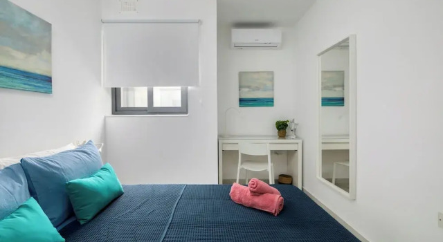 Cosy & Modern 1 BR APT - 2 mins from sea