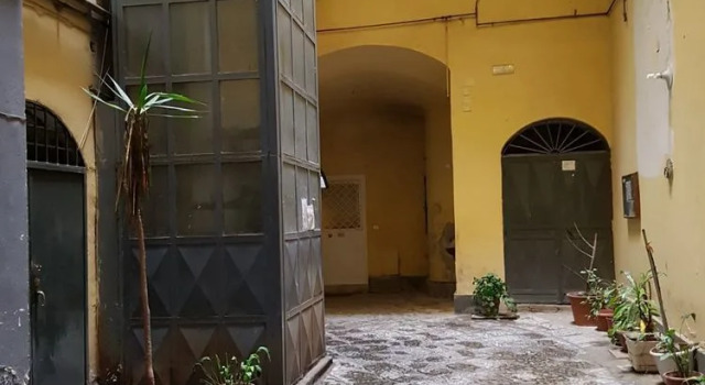 Il Cardinale Apartments, Забронировать Апартаменты/квартира Отели Неаполя с завтраком, рядом с Кафедральный собор Неаполя, Завтраки