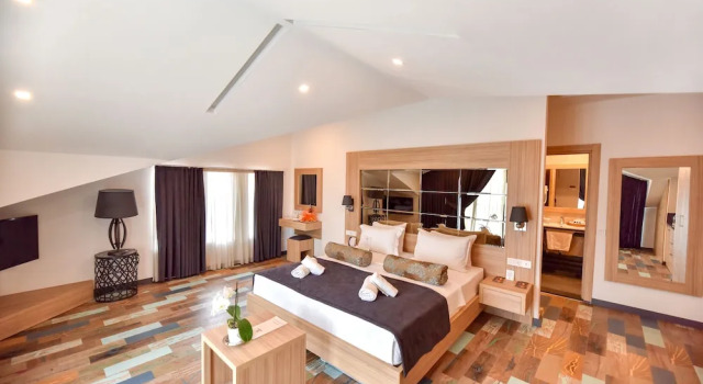 Двухместный номер Deluxe Alesta Midtown