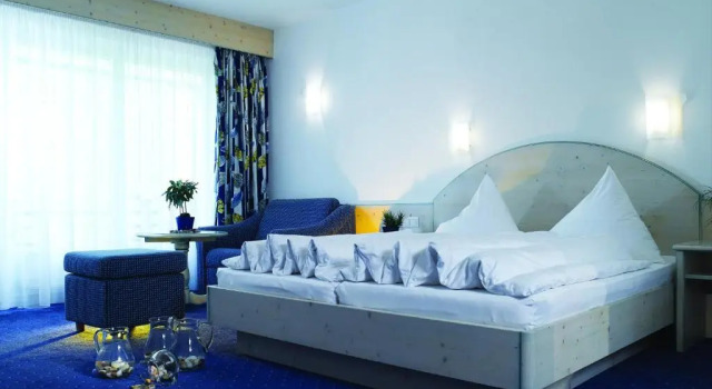Двухместный номер Comfort Hotel Dominic