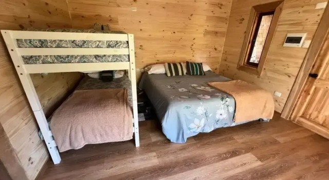 Четырёхместный семейный номер Standard с видом на реку K m 6 River Lodge