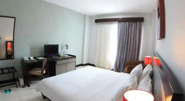 Hotel Grand Mutiara, Rezervovat Hotel Hotely v Kalimantan s parkováním, Parkování
