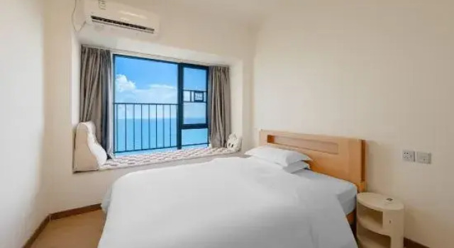 Семейный люкс с 2 комнатами с балконом и с красивым видом из окна Floral Hotel·Nanao Green Water Blue Bay light luxury Hotel