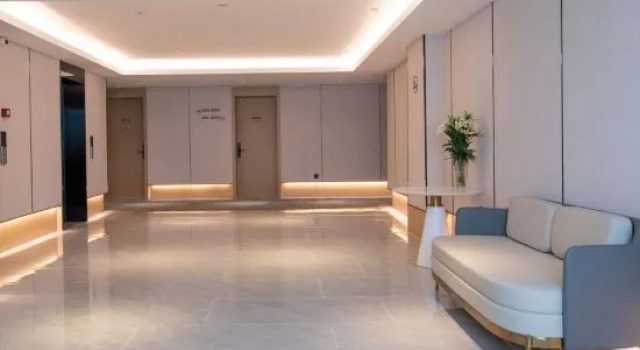 Starway Hotel (Linyi Haode Jiancaicheng), Prenota Hotel Hotel a Shandong con parcheggio, Parcheggio