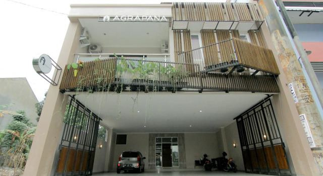 Agrapana Guesthouse 2, Rezerwuj Hotel Sleman Yogyakarta Province