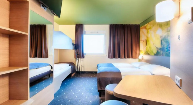 Номер Семейный B&B HOTEL Baden-Airpark