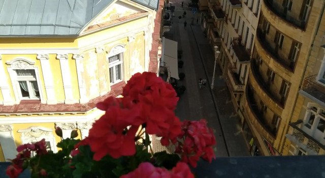 Hotel Flora, Забронировать Отель Отели Мареанске-Лазне с парковкой, рядом с Colonnade by the Singing Fountain, Парковка