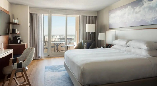 Номер Standard Tampa Marriott Water Street
