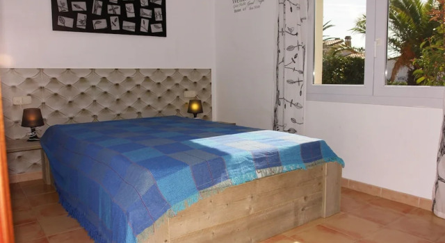 Spacious Villa in Vilacolum With Swimming Pool