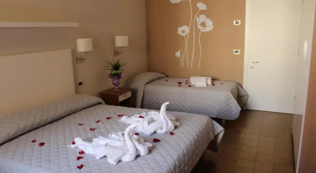 Четырёхместный номер Standard Hotel Losanna