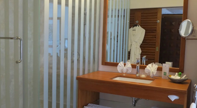 Номер Superior с балконом Lanka Princess All Inclusive Hotel