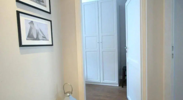 IRS ROYAL APARTAMENTS - IRS Kamienice Wrzeszcz, Varaa Hotelli Hotellit Pommeri pysäköinnillä, Pysäköinti