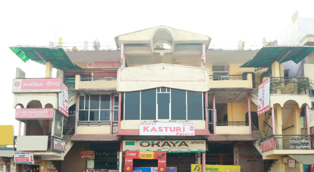 SPOT ON 77899 Kasturi Palace
