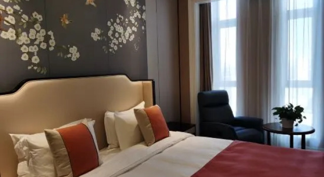 Executive- suite Development Building Hotel