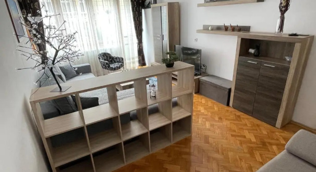 Апартаменты Tommy Apartment