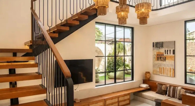 Вилла Elegant 4BR Seminyak Villa, enclosed living