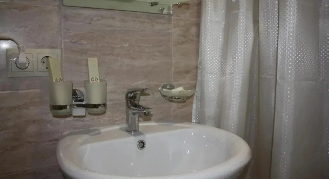 Yuzhnaya Stolitsa Hotel