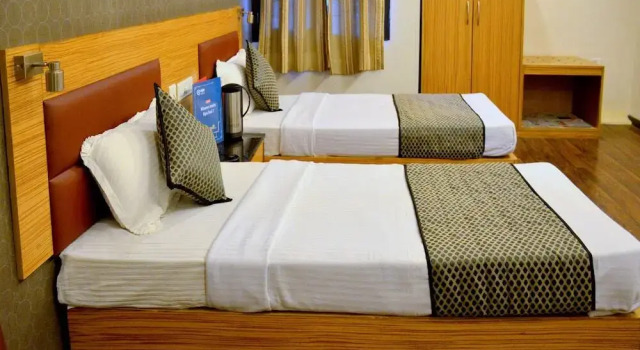 Tekarees Guest House, Забронировать Гостевой дом Гомти Нагар 