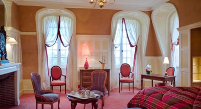 Номер Premium Château de Beaulieu et Magnolia Spa, The Originals Relais